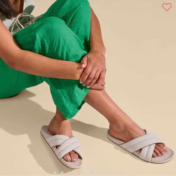 Olukai Hila Beach Slides | Size 10 Cloudy Gray - Picture 4 of 11